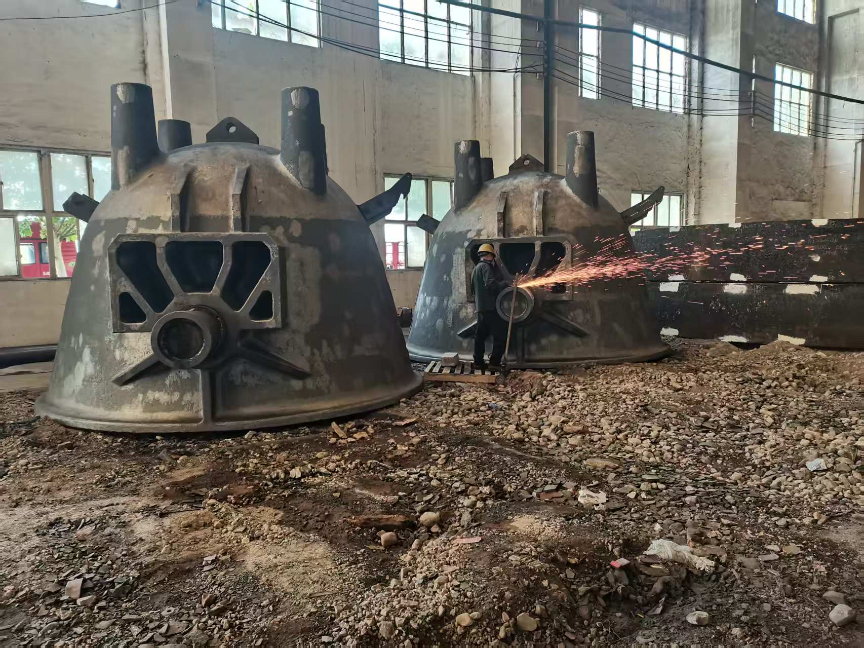 Cullera d'acer fabricada